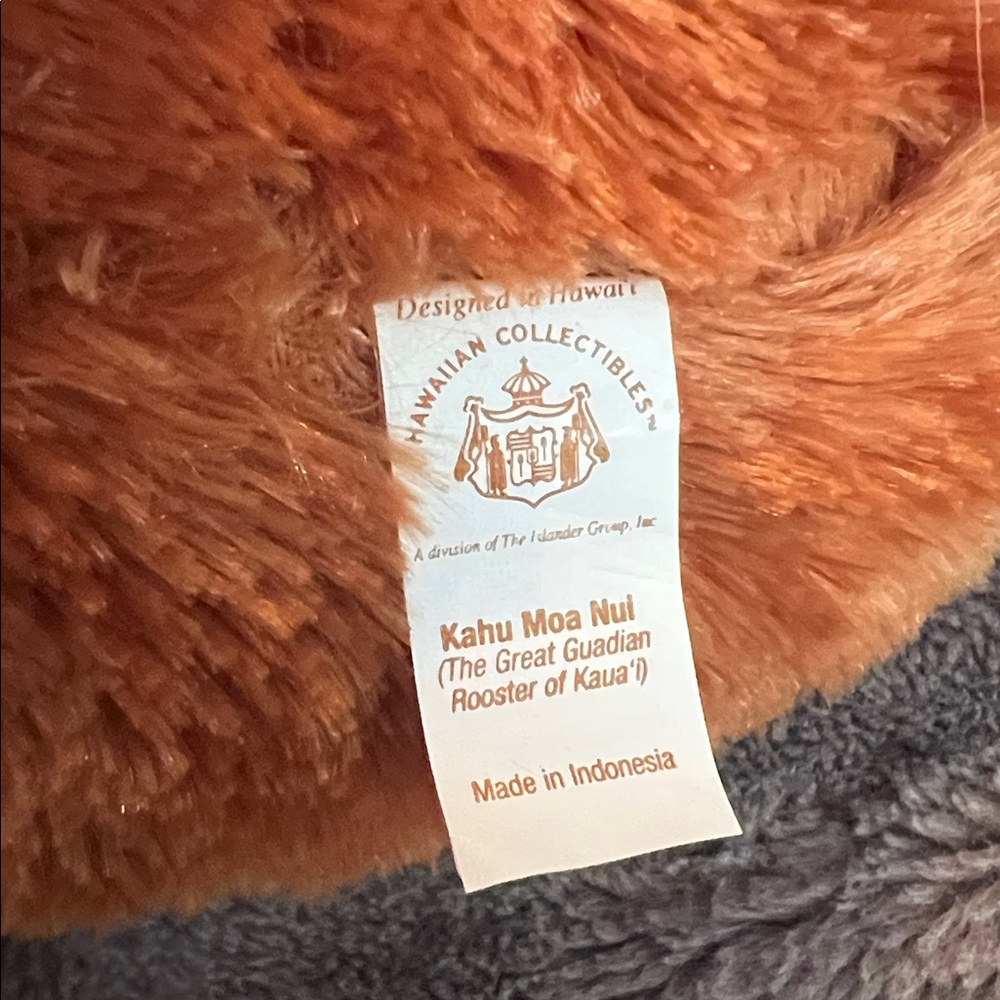 Hawaiian Souvenir Collectibles Passport Kahu Moa Nui 13' Plush Guardian Rooster - Picture 9 of 9